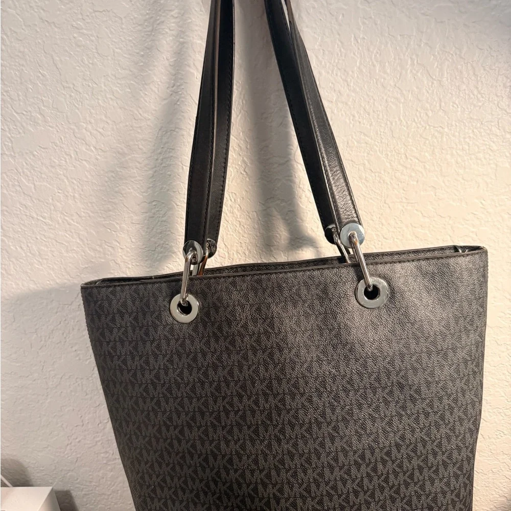 Michael Kors Gray Signature Tote - Picture 3 of 11